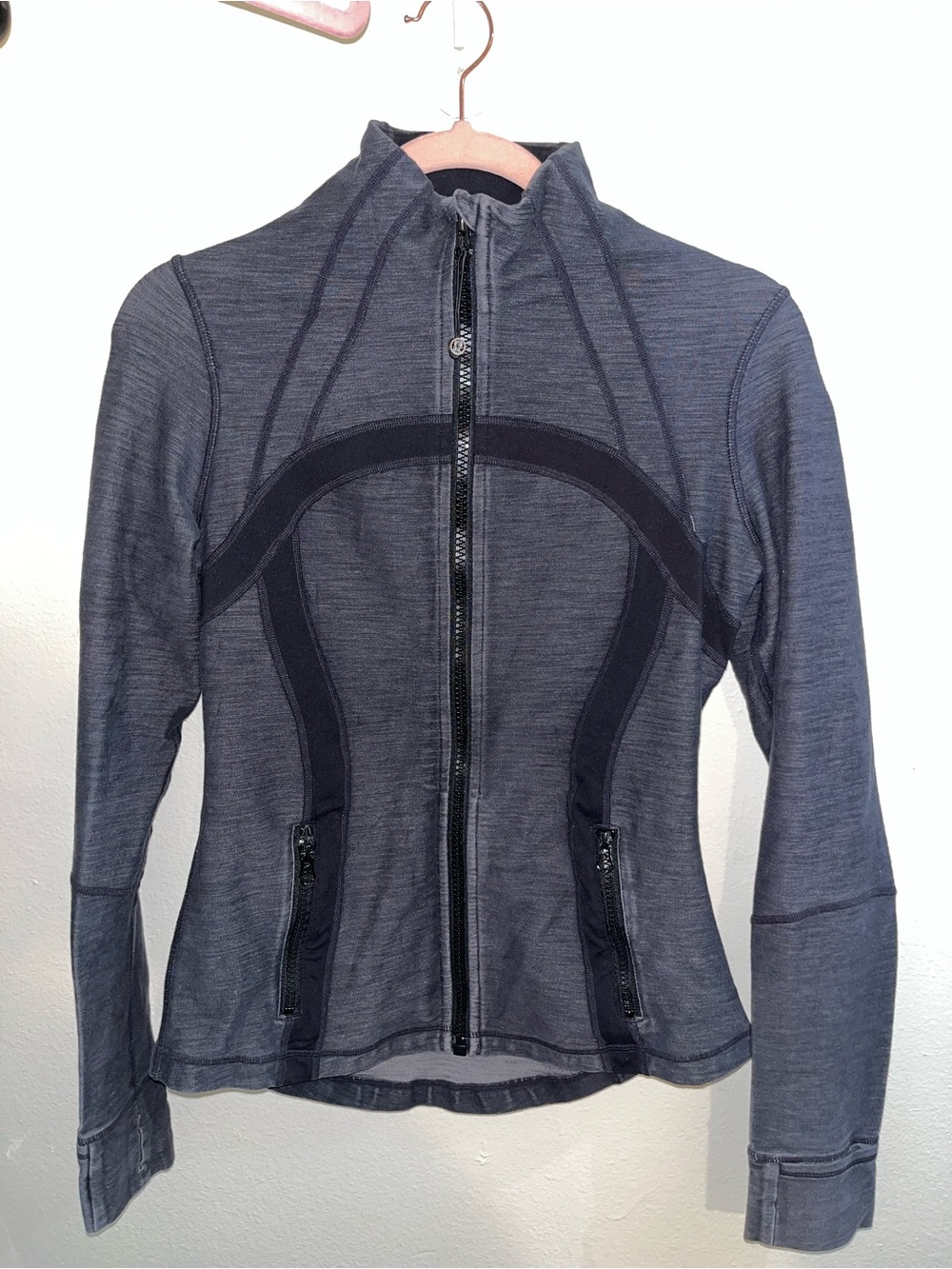 Lululemon Define Jacket Gray Heather Full Zip Thumbhole Yoga Running Size 4